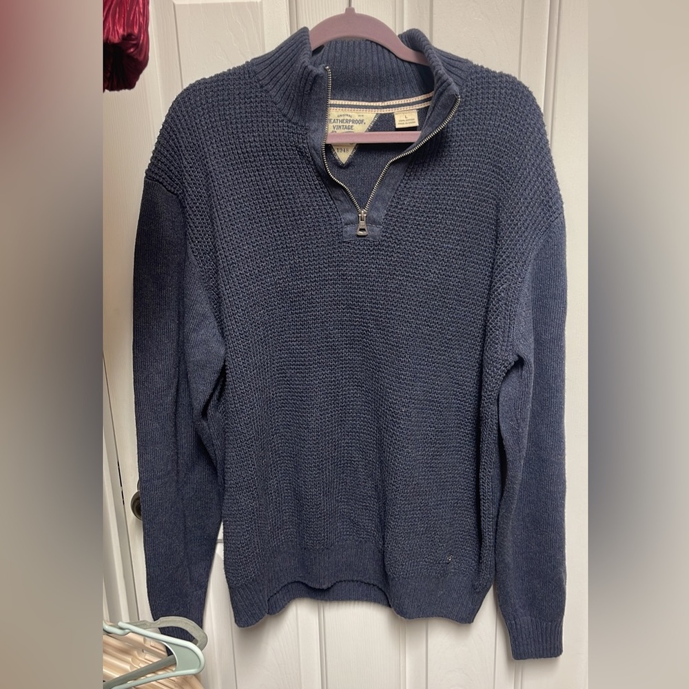 NWOT Men’s Pullover